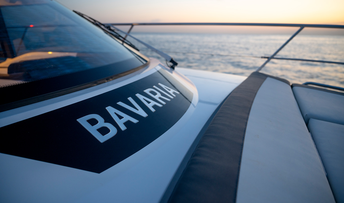 BAVARIA Segelboot Wissen