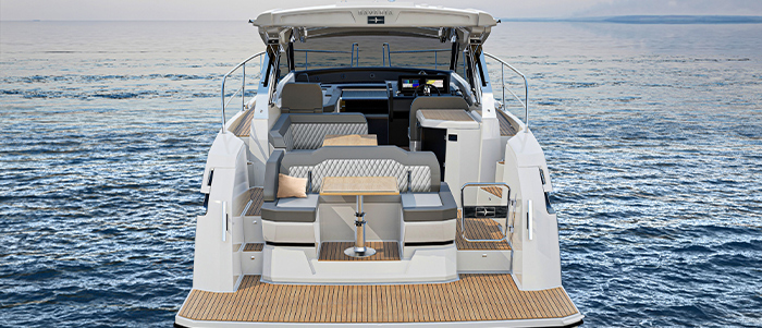 BAVARIA Motorboot SR33