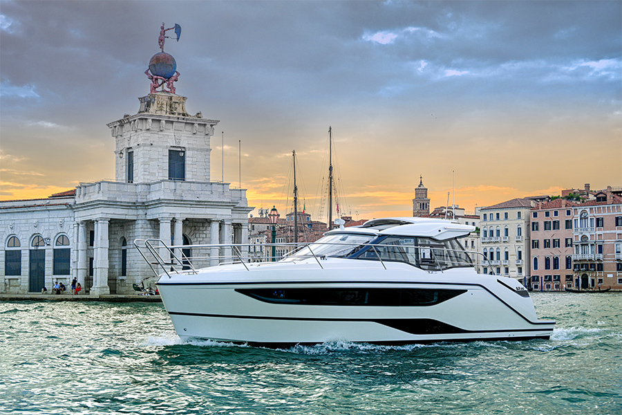 Motorboot SR 35 - BAVARIA YACHTS