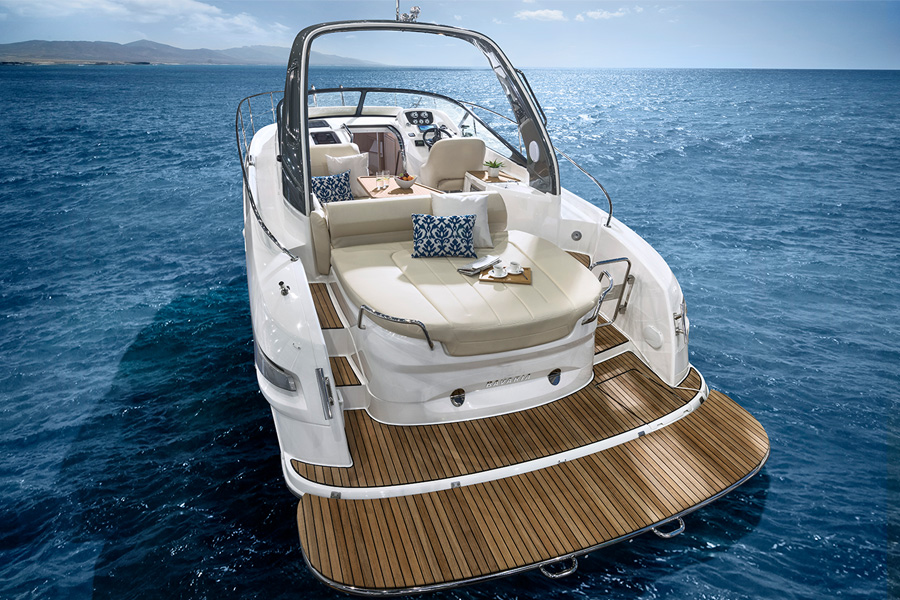 BAVARIA Motorboot S29