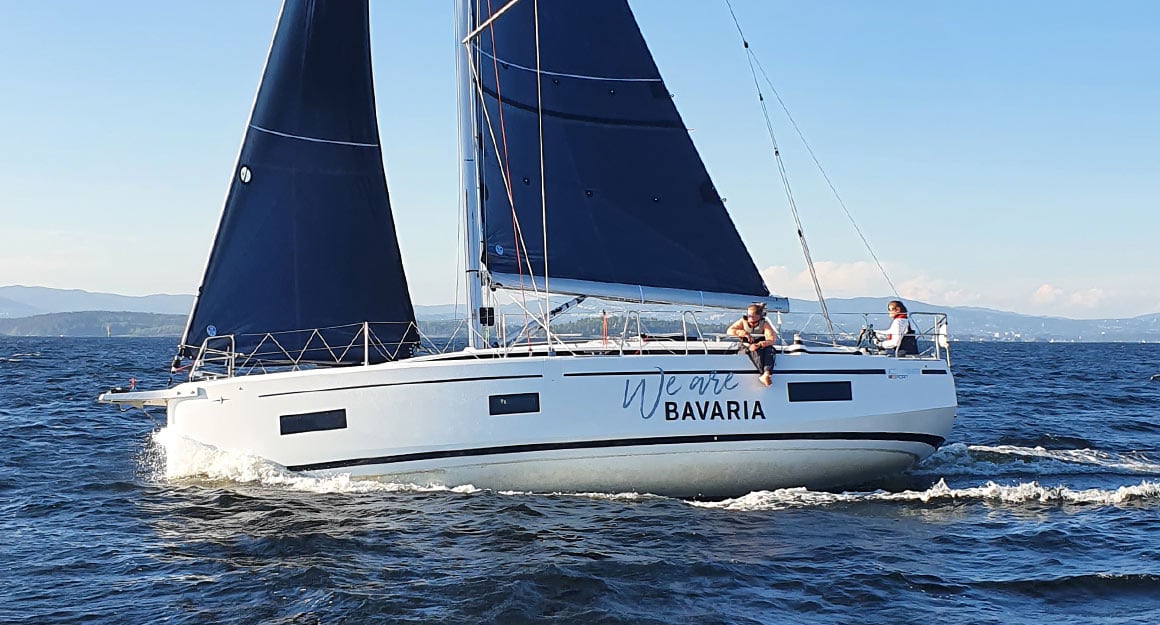 BAVARIA YACHTS - CR38 Content