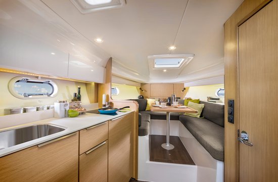 BAVARIA Motorboot S30 OPEN
