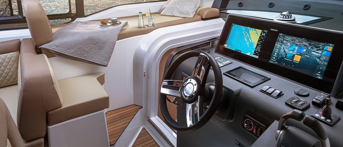 BAVARIA Motorboot SR36