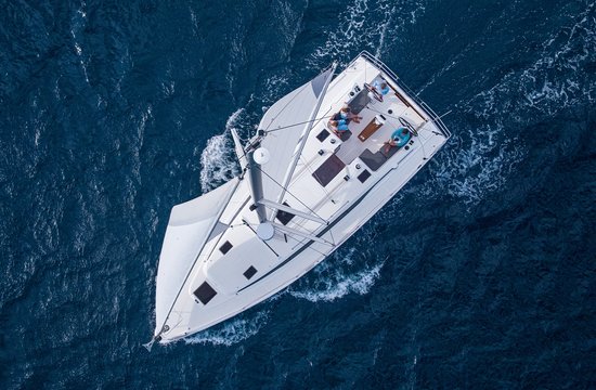 BAVARIA C42