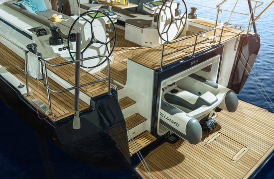 BAVARIA Segelboot C57