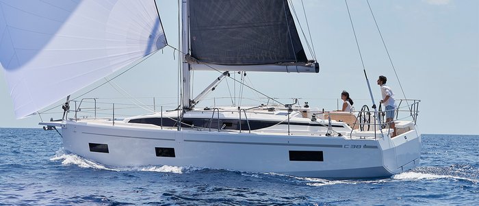 BAVARIA Segelboot Cruiser 34