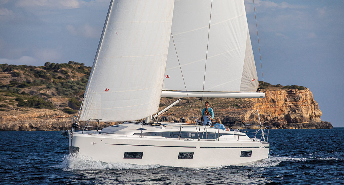 Segelyacht vor der Küste von Mallorca