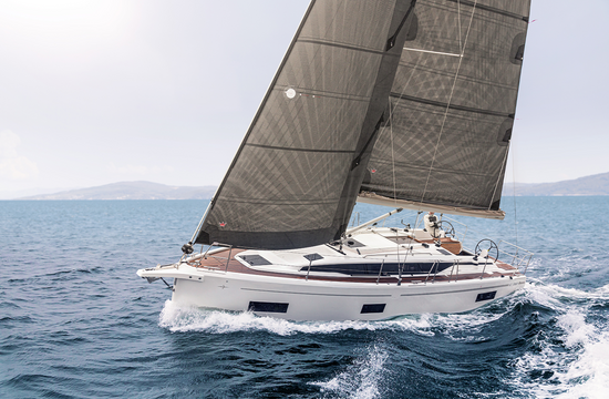 BAVARIA Segelboot C38